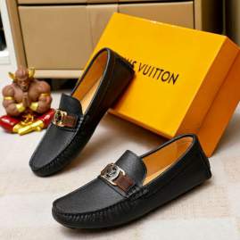 Picture of Louis Vuitton Shoes _SKULVsz38-45mnf0310711959